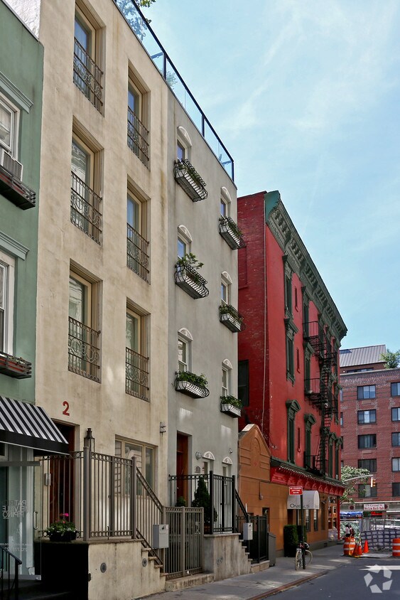 Building Photo - 1 Centre Market Pl