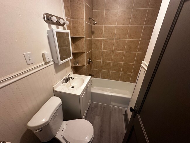 Foto del edificio - 5727 King Hill Ave St. Joseph, MO 64504