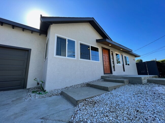 Building Photo - 4364 Toland Way