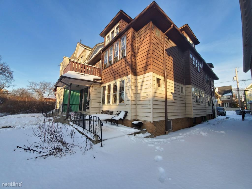 Primary Photo - 3 br, 1 bath Apartment - 2960 N Maryland Ave