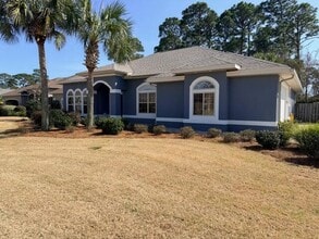 Building Photo - 1033 Napa Way