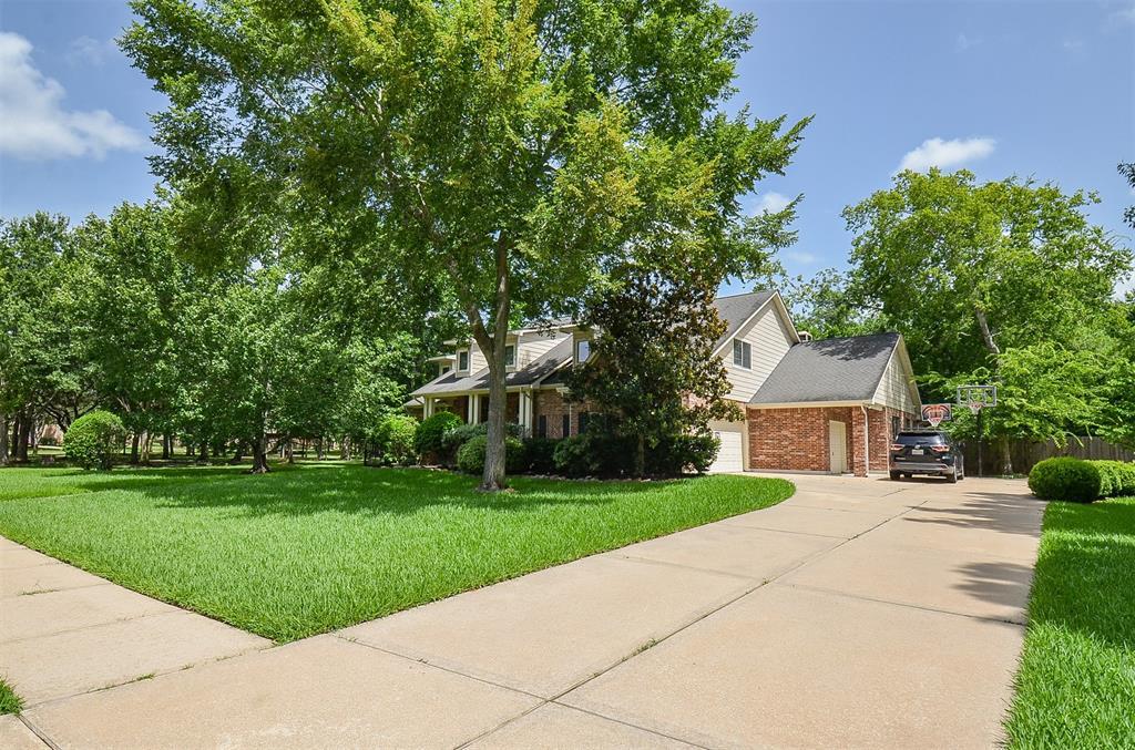 Primary Photo - 7610 Breezeway Bend Ln