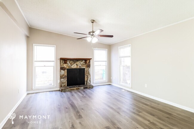 Foto del edificio - 8200 Chrisbry Ln