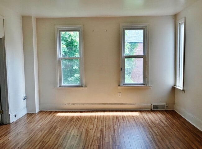 Building Photo - East Liberty - Apartments For Rent In Pitt...