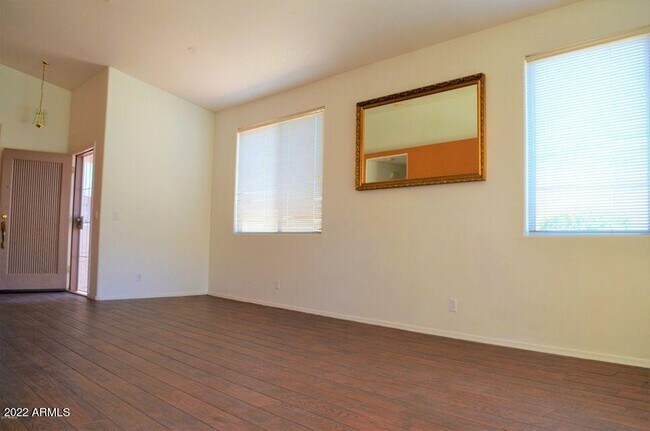Building Photo - 4165 E Tanglewood Dr