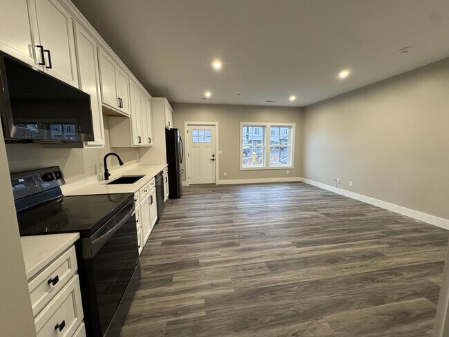 Cocina/Sala de estar - 243 Echo Lake Rd