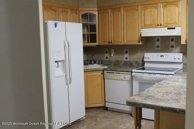 Building Photo - 134 Amberly Dr