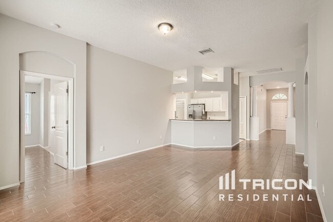 Building Photo - 557 Lake Cypress Cir