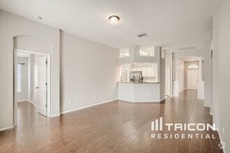 Building Photo - 557 Lake Cypress Cir