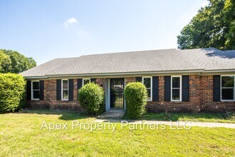Building Photo - 2472 Boysenberry St