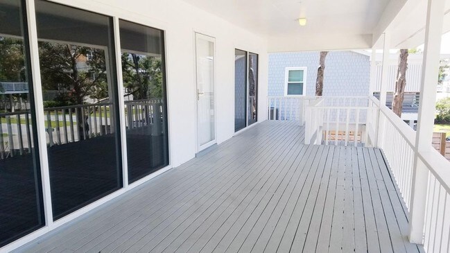 Foto del edificio - PARMELE ISLE- WRIGHTSVILLE BEACH