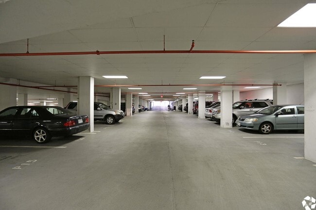 Parking Area - Cortland Alexandria