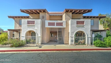 Building Photo - 5757 W Eugie Ave