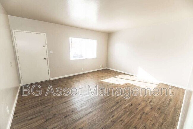 Foto del edificio - 22815 Grand St