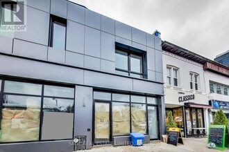 Building Photo - 2549 Yonge St