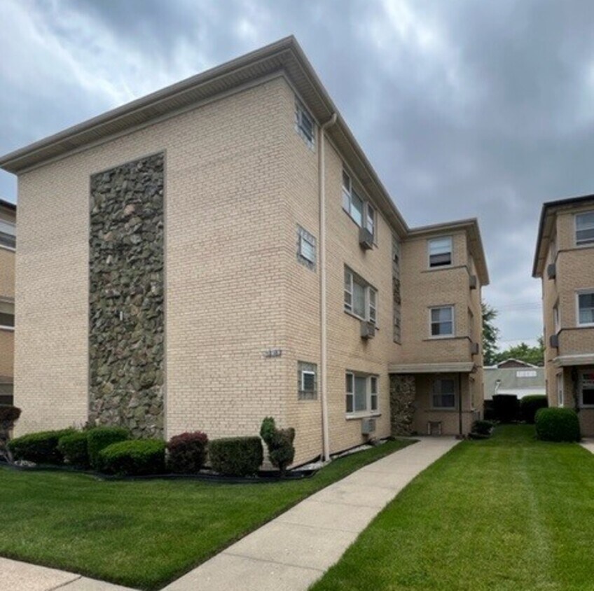 3810 N Harlem Ave Unit 3E, Chicago, IL 60634 Room for Rent in Chicago