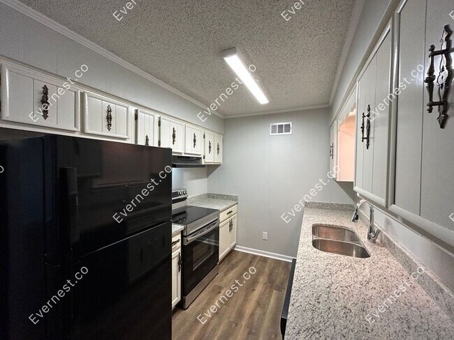 Foto del edificio - 6787 Pleasant Hill Rd