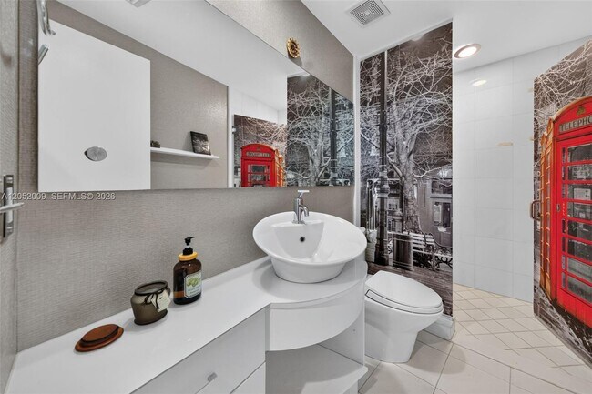 Foto del edificio - 2950 NE 188th St