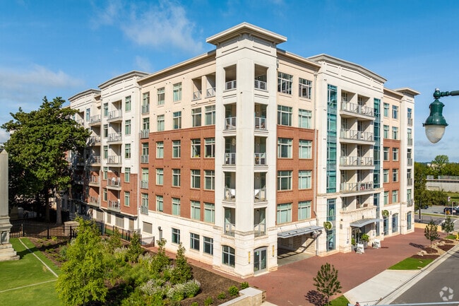 The Mint - The Mint 425