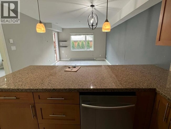 Building Photo - 2373 Atkins Ave