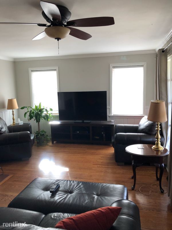 Building Photo - 2 br, 1 bath House - 168 W Moreland Ave