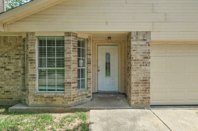 Building Photo - 23311 Grand Rapids Ln