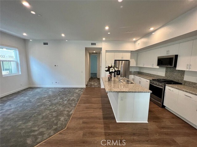 Foto del edificio - 1646 S Urbana St