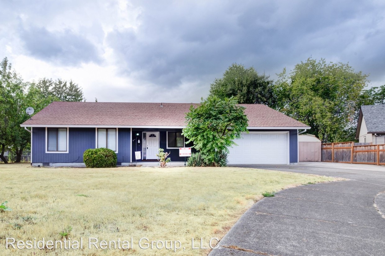 Primary Photo - 3 br, 2 bath House - 20845 SW Regal Court