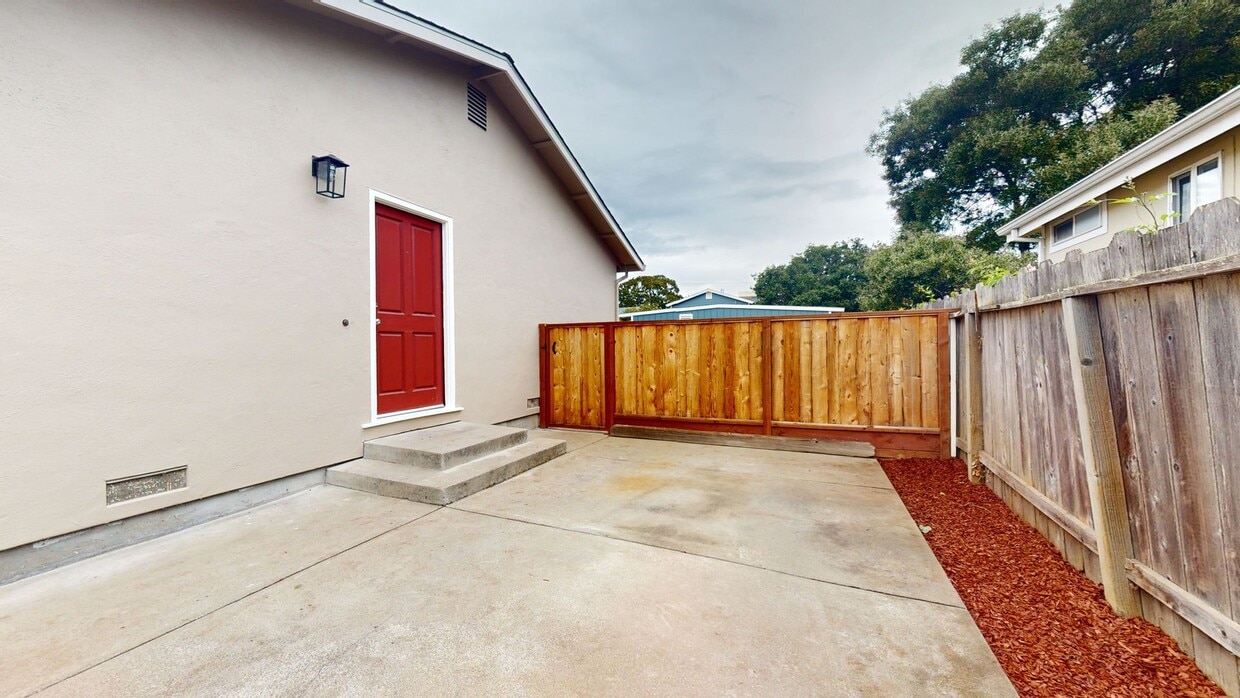 632 N Claremont St Unit 632NC C, San Mateo, CA 94401 Apartment for