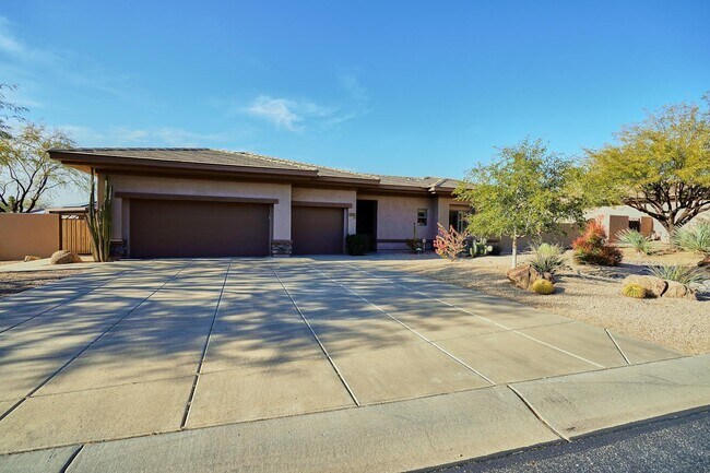 Building Photo - 7298 E Brisa Dr
