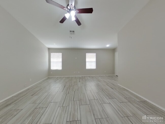 Foto del edificio - 2696 W Angel Way