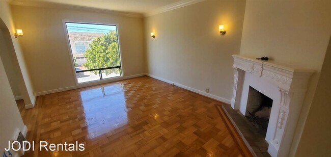 Foto del edificio - 3 br, 1 bath House - 1844 29th Avenue