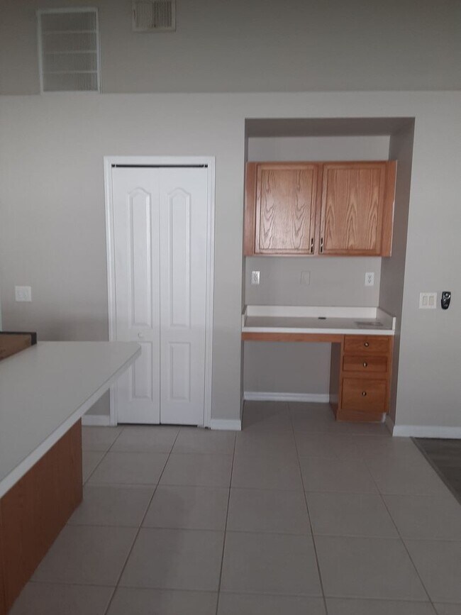 Foto del edificio - ACCEPTED APPLICATION 11-13-24