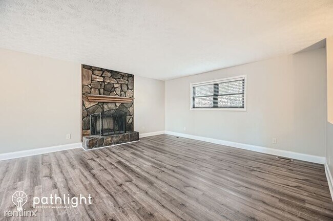 Building Photo - 5 br, 3 bath House - 5385 Stewart Mill Roa...
