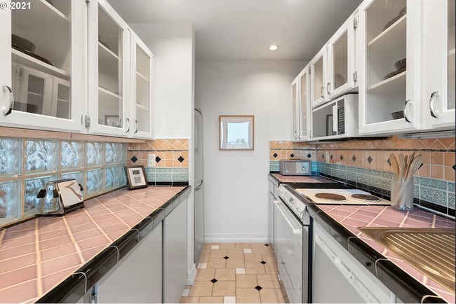 Photo - 3701 SW Condor Ave (Portland, OR)