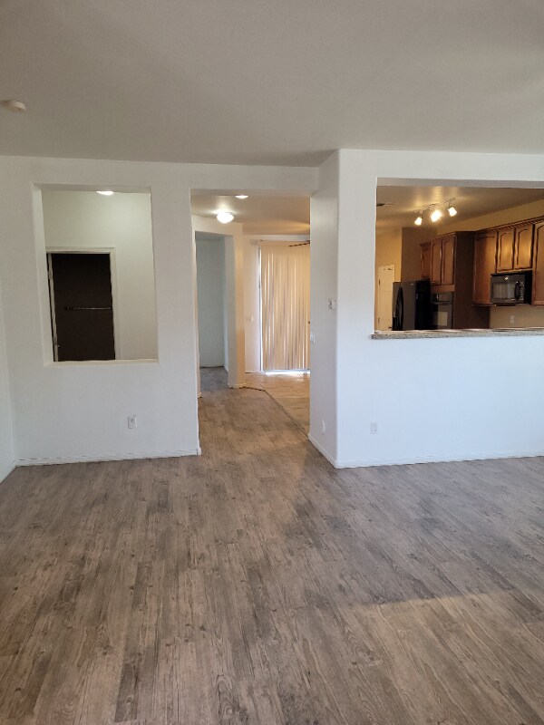 Foto del edificio - 40450 W Molly Ln