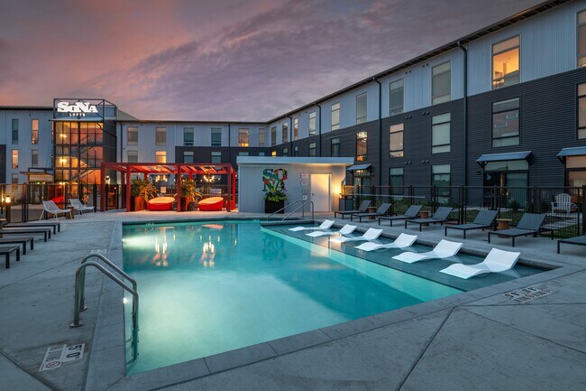 Piscina - SoNa Lofts