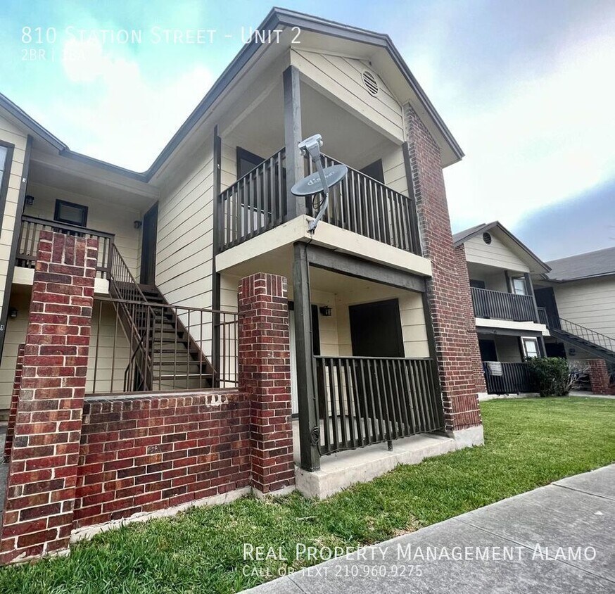 810 Station St Unit 2, Converse, TX 78109 Condo for Rent in Converse