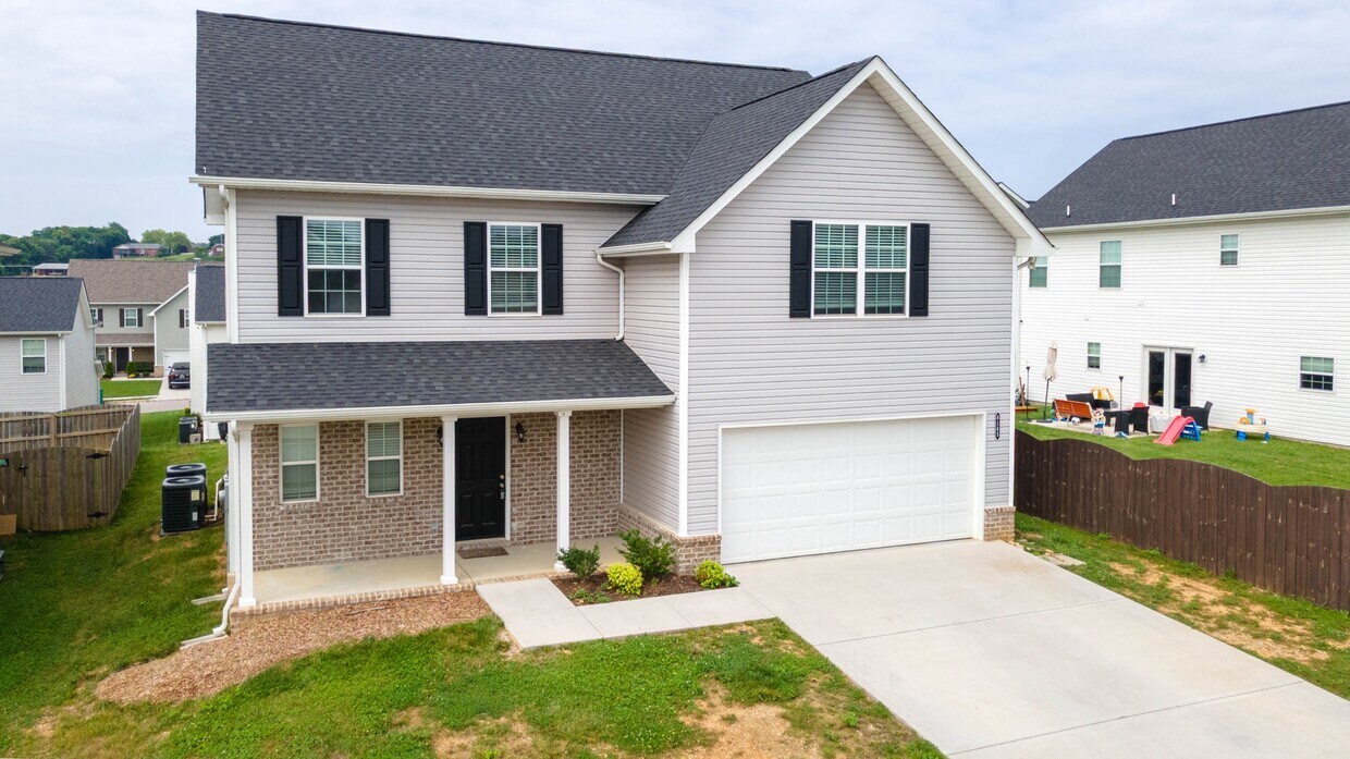 Primary Photo - 8145 Equinox Ln