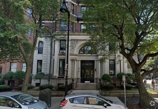 Building Photo - 483 Beacon St