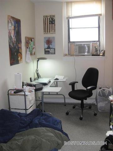 Foto del edificio - 448 Park Dr