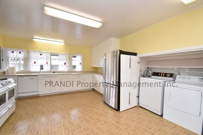 Foto del edificio - 42 Mooring Rd