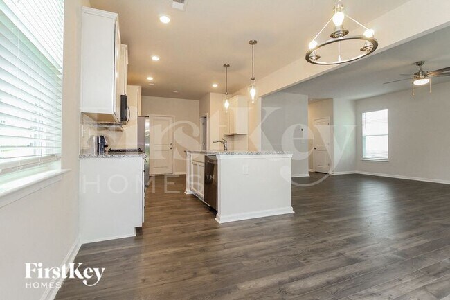 Foto del edificio - 9 Wild Lily Dr