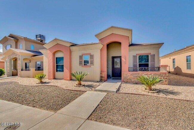 Building Photo - 12921 Hueco Cave Dr