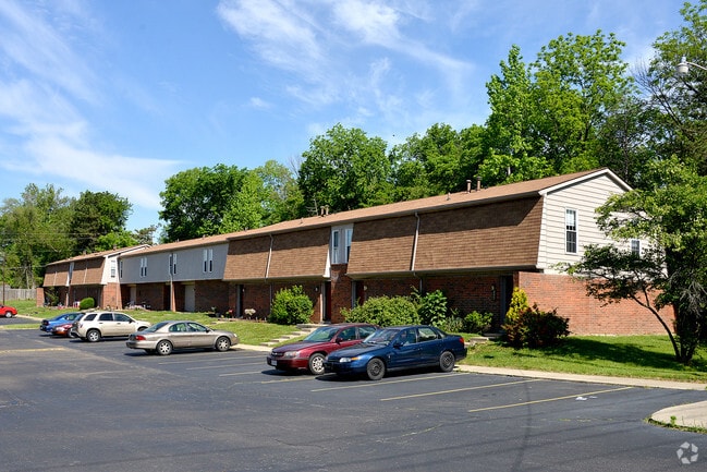 Building Photo - Butler Townhomes