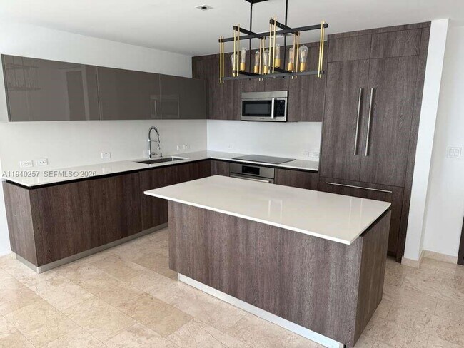 Foto del edificio - 68 SE 6th St