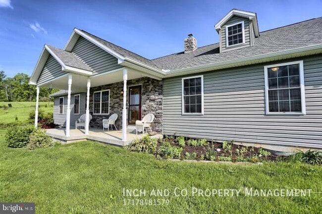 Building Photo - 3 Bedroom located in Northern School Distr...