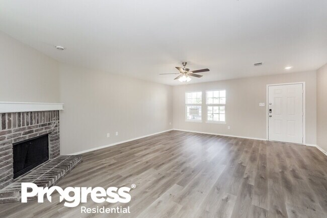 Foto del edificio - 16912 Fenwick Ct
