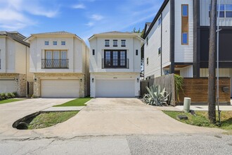 Building Photo - 2513 Detering St