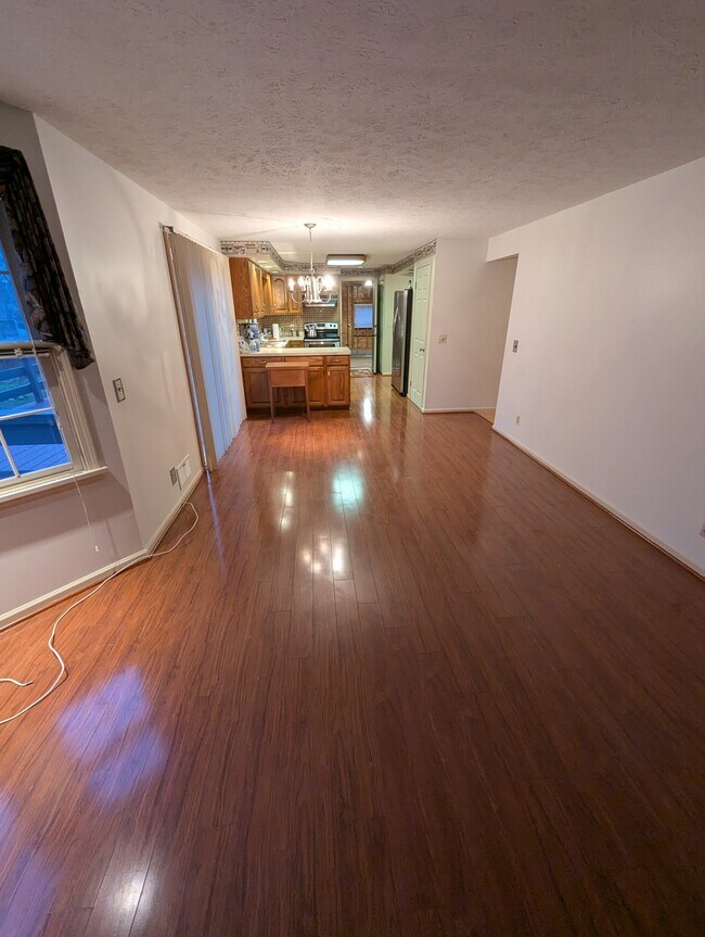 Building Photo - 288 East St